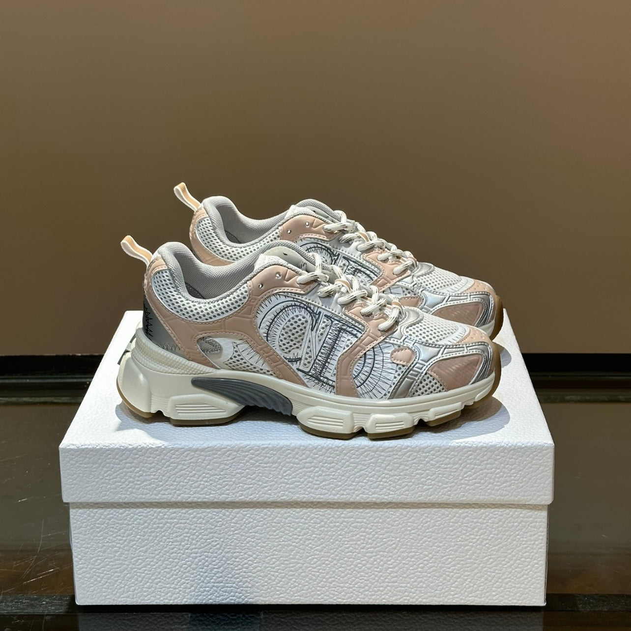 (PRE-ORDER) CD - CHRONO TRAINERS - SILVER/SALMON