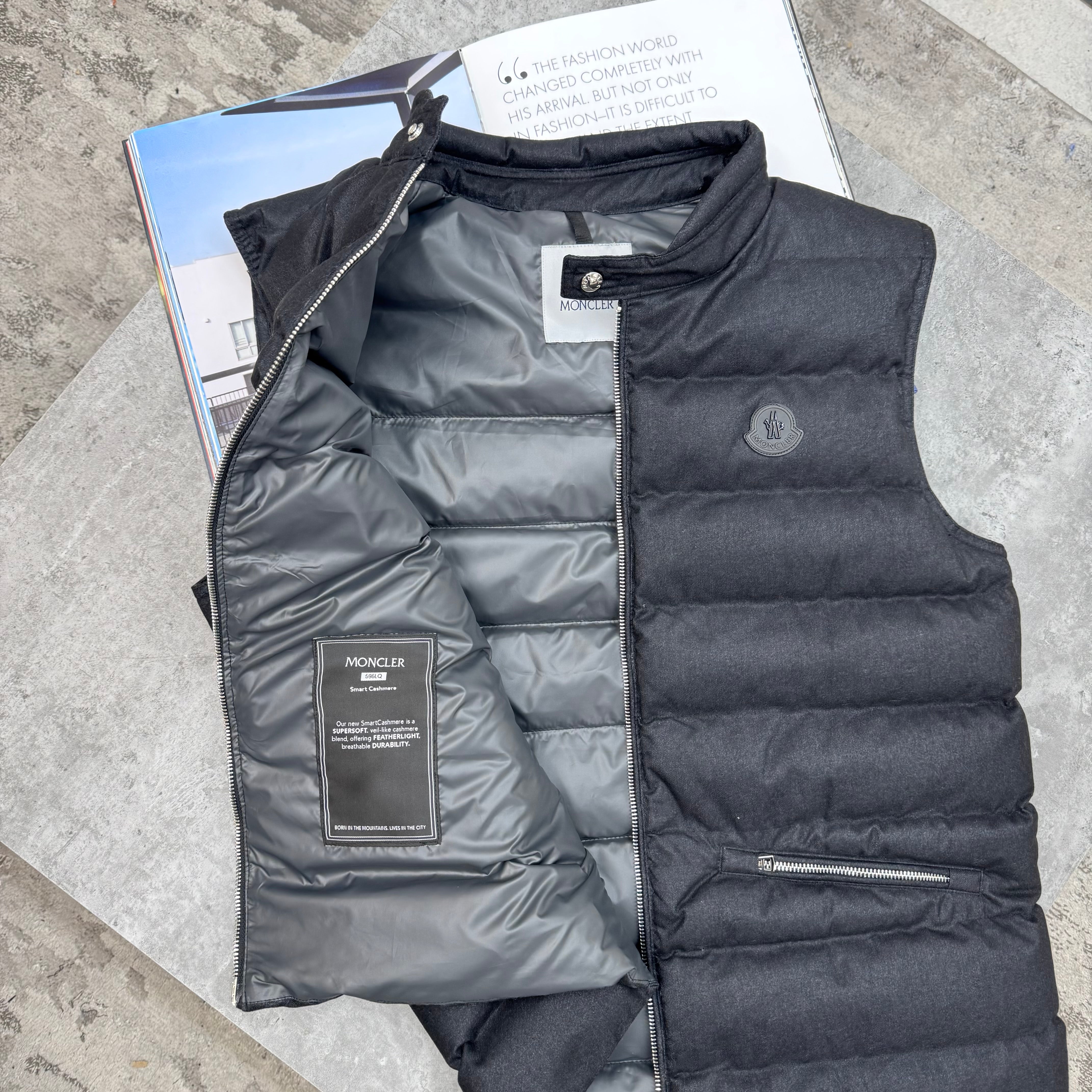 MNCLR - BLACK BADGE GILET - BLACK