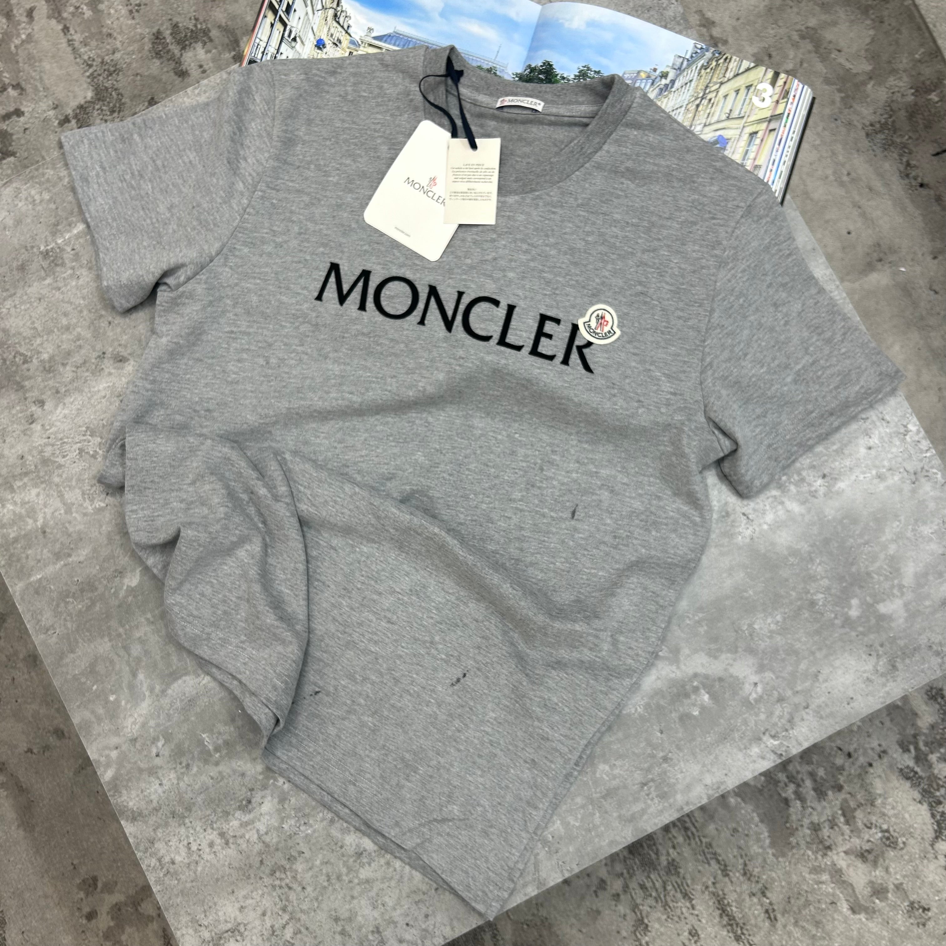 MNCLR - T-SHIRT - GREY