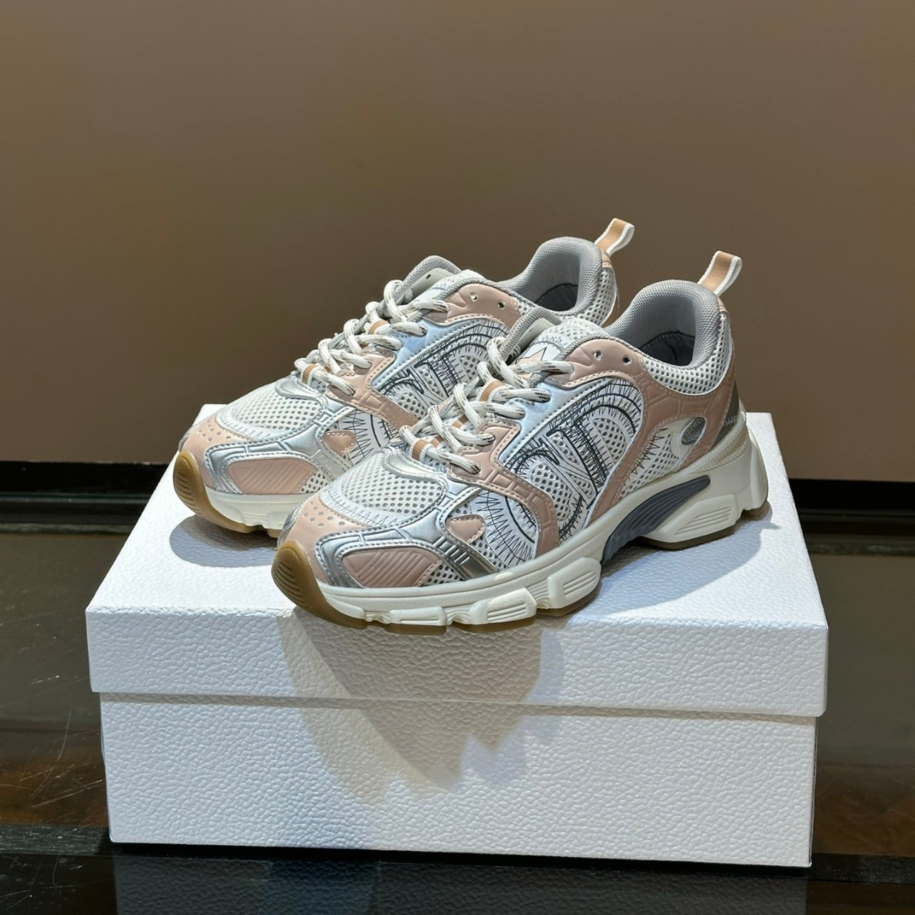 (PRE-ORDER) CD - CHRONO TRAINERS - SILVER/SALMON