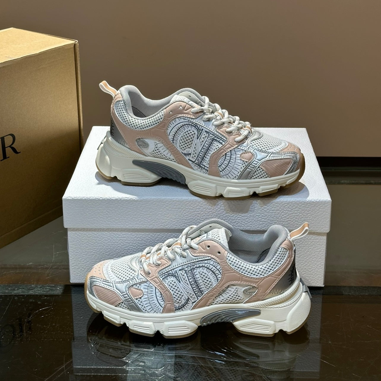 (PRE-ORDER) CD - CHRONO TRAINERS - SILVER/SALMON