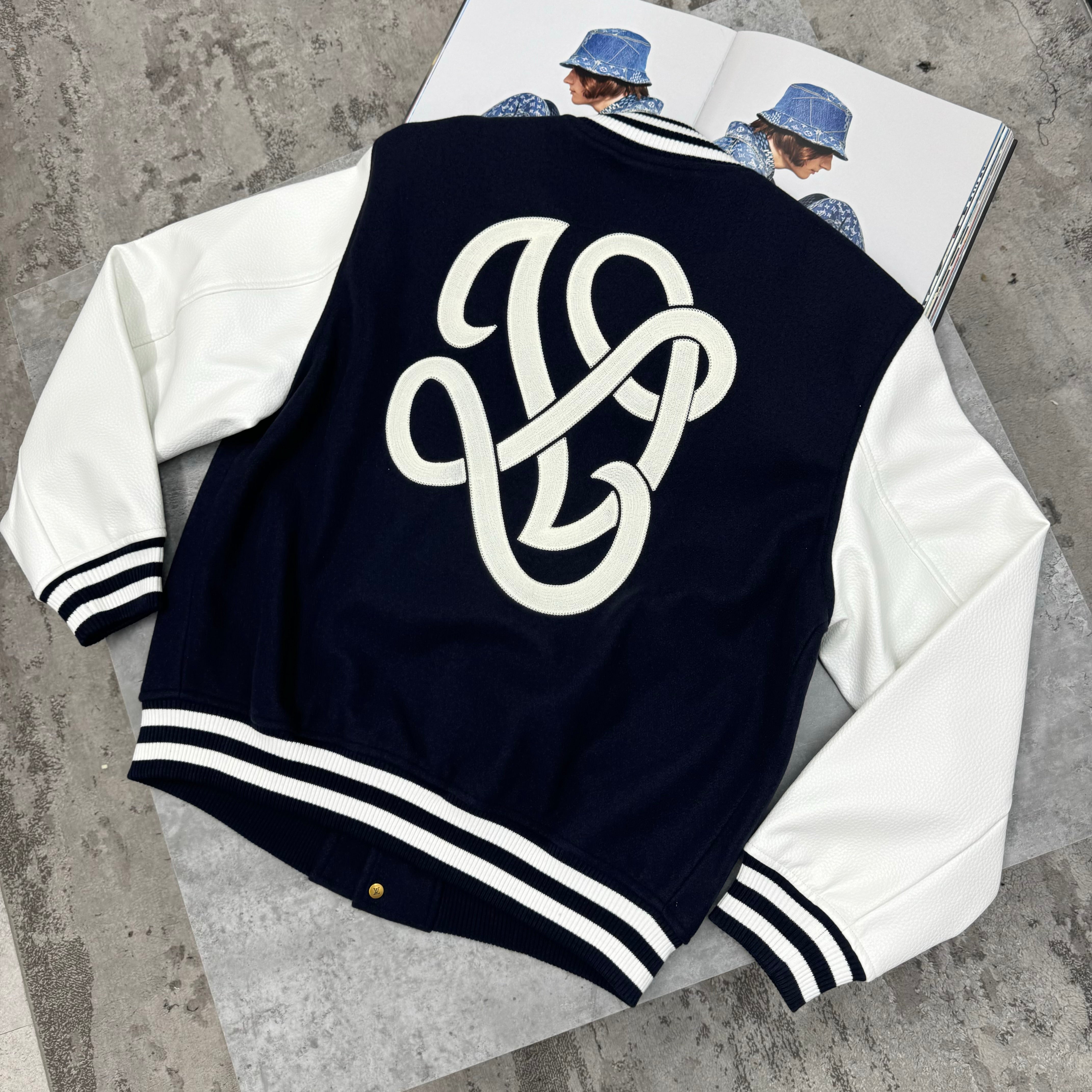 LVE - VARSITY JACKET - NAVY