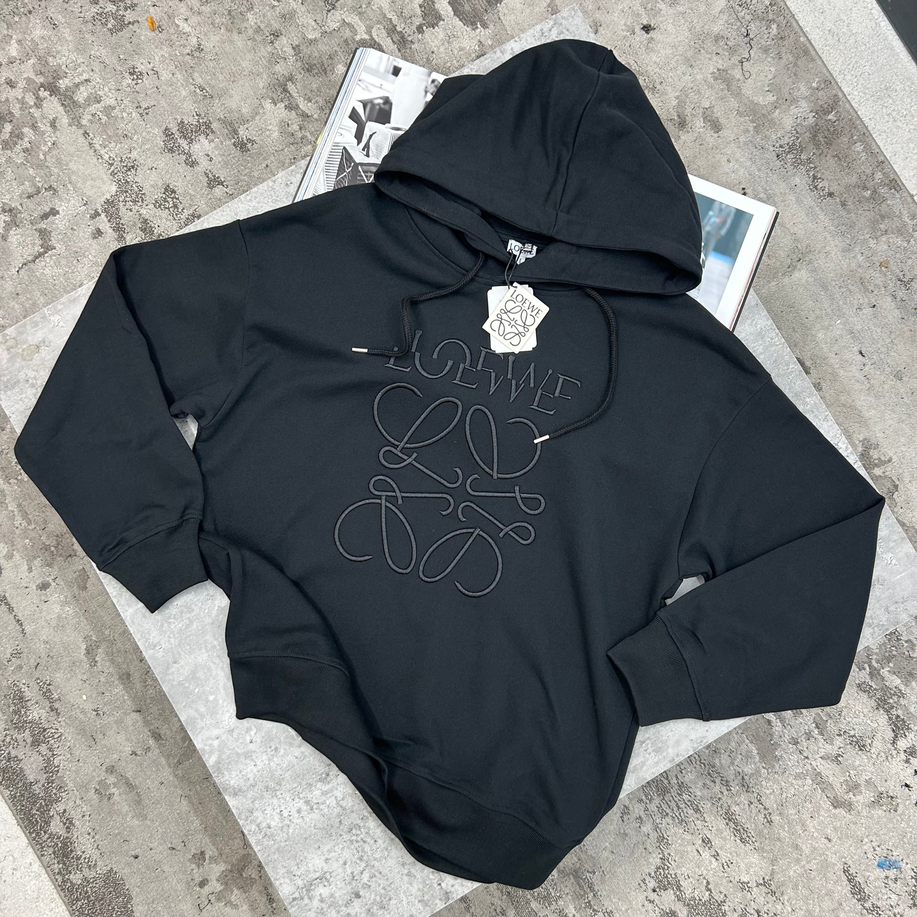 LWE - BIG LOGO HOODIE - BLACK