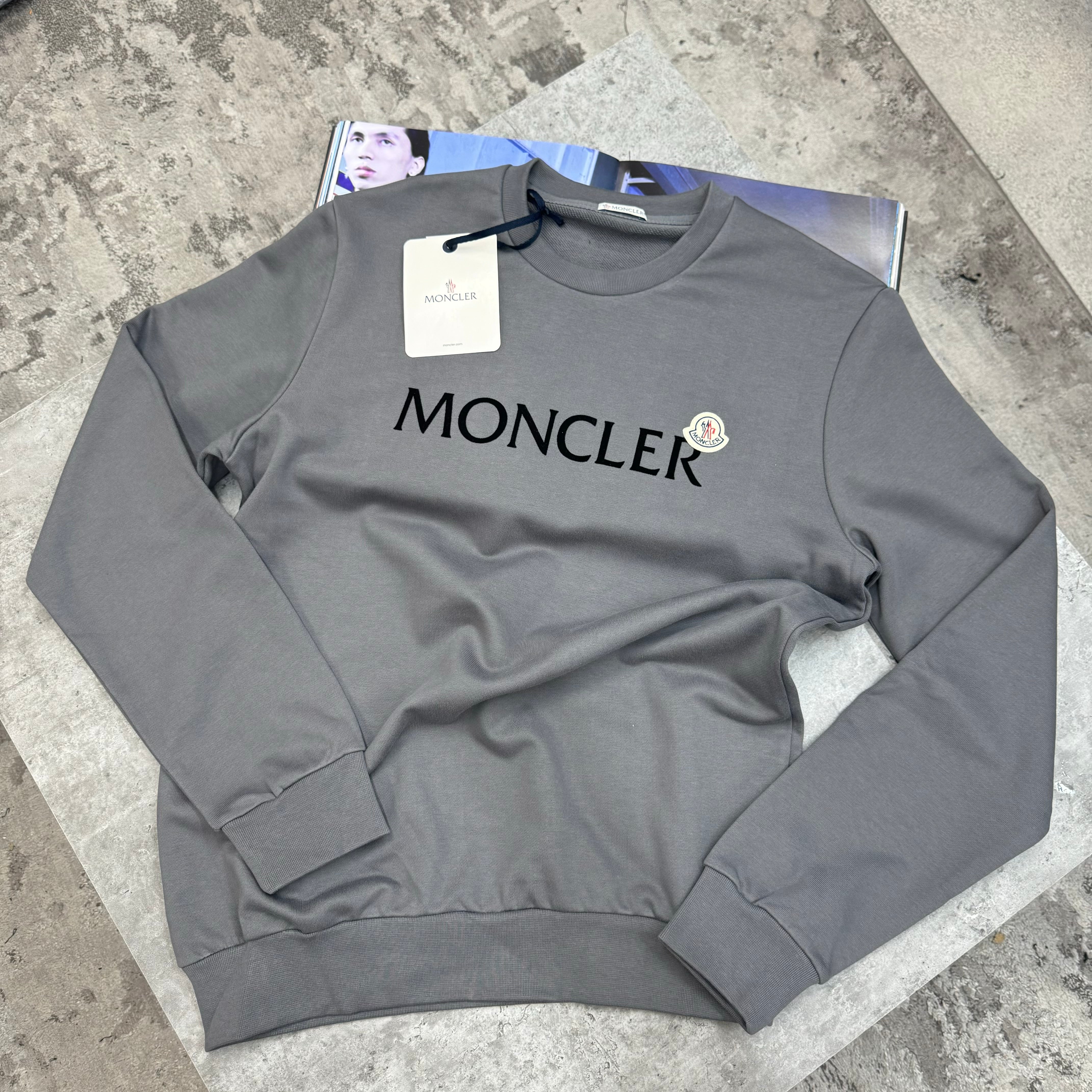 MNCLR - LOGO JUMPER - CHARCOAL