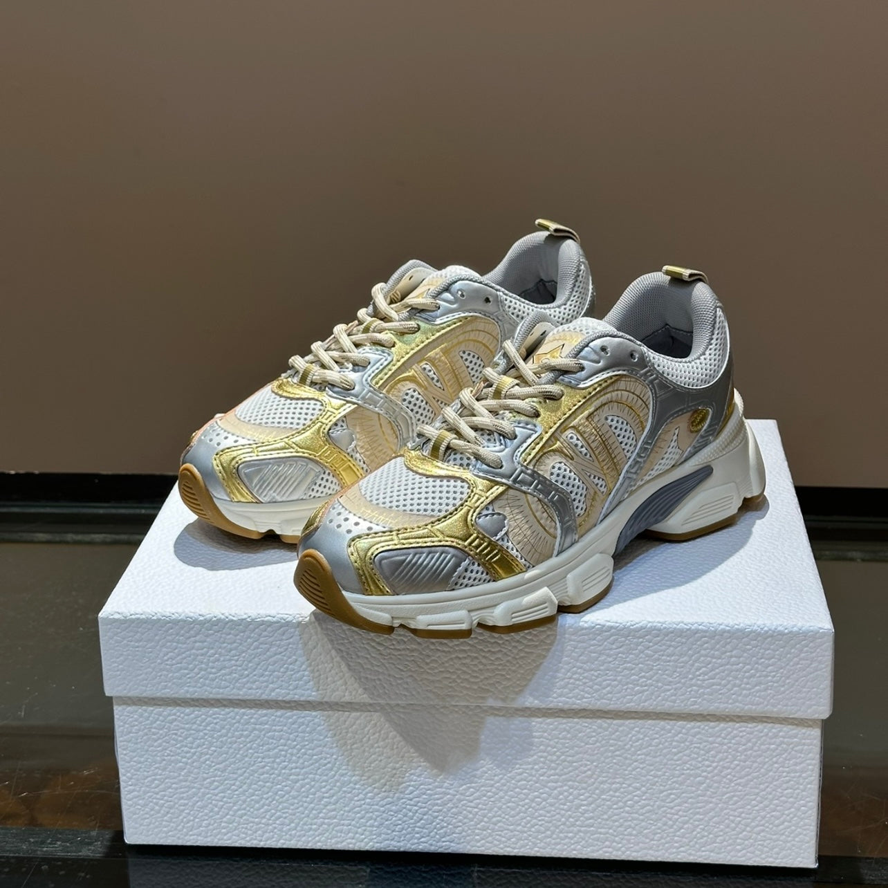 (PRE-ORDER) CD - CHRONO TRAINERS - SILVER/GOLD