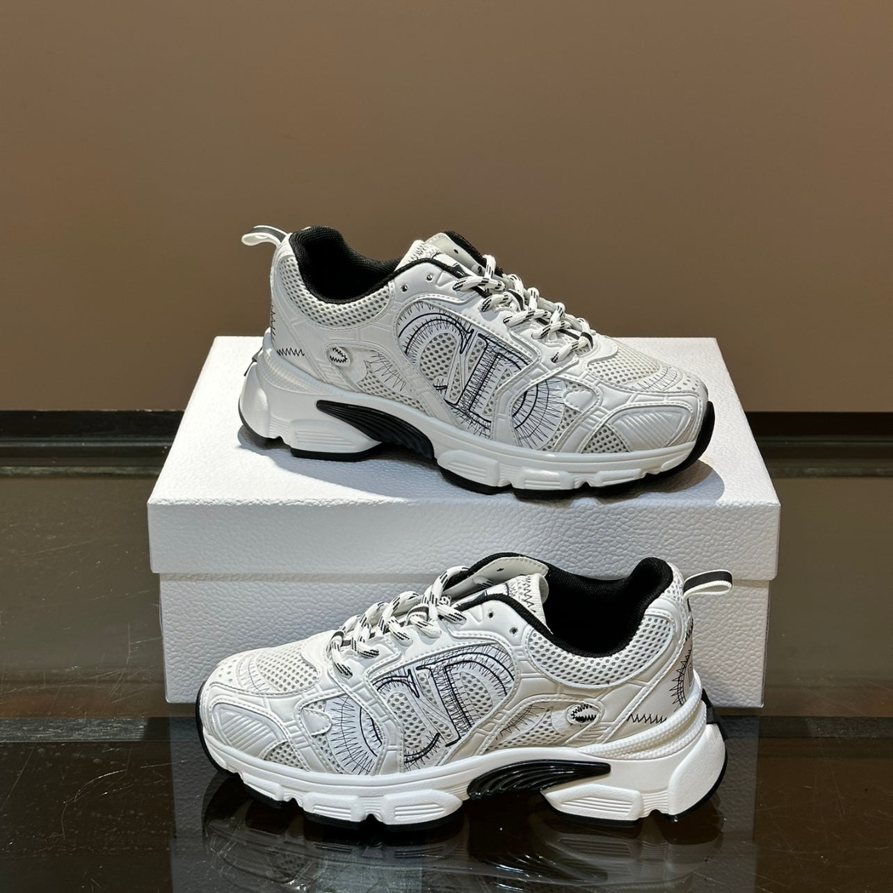 (PRE-ORDER) CD - CHRONO TRAINERS - SILVER/WHITE