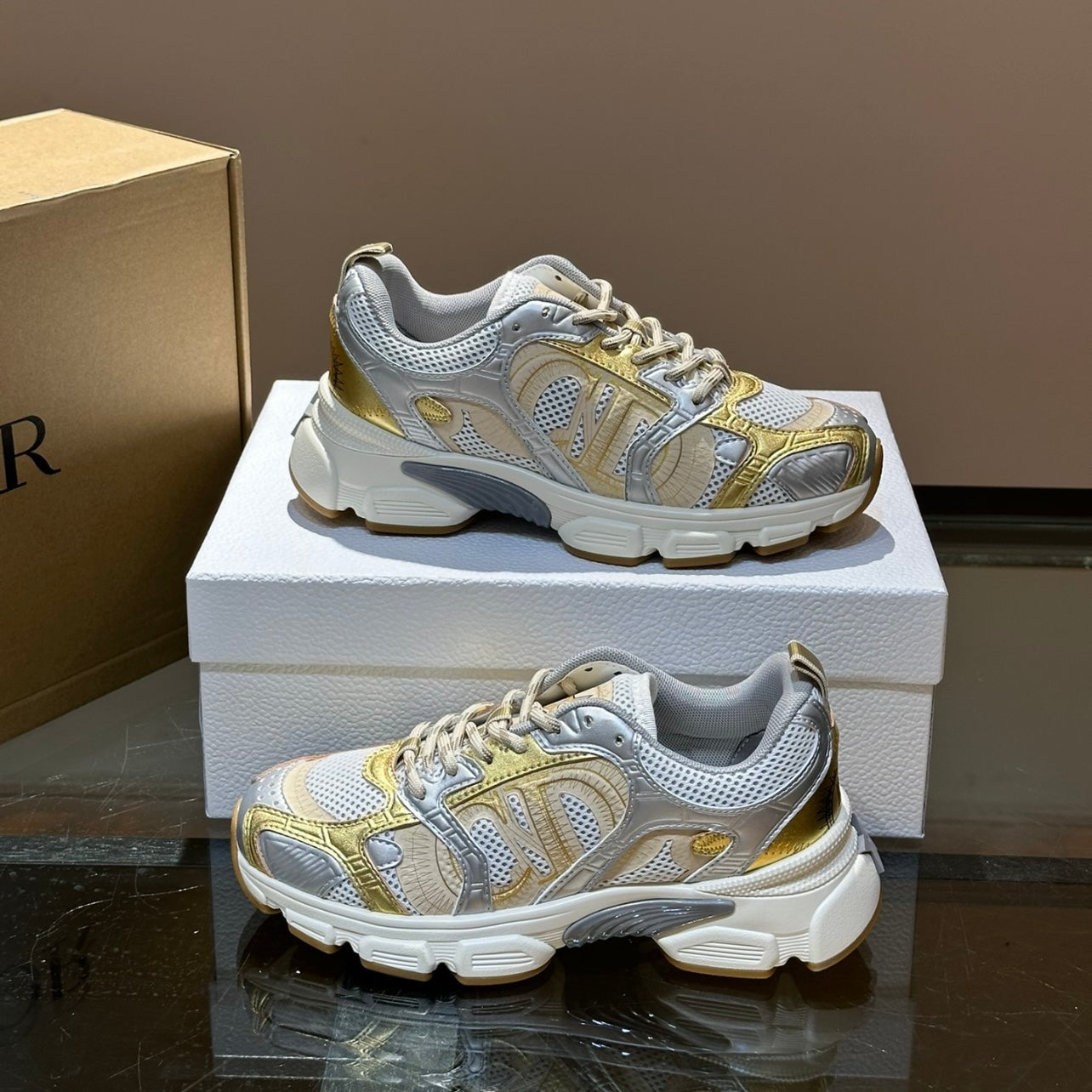 (PRE-ORDER) CD - CHRONO TRAINERS - SILVER/GOLD