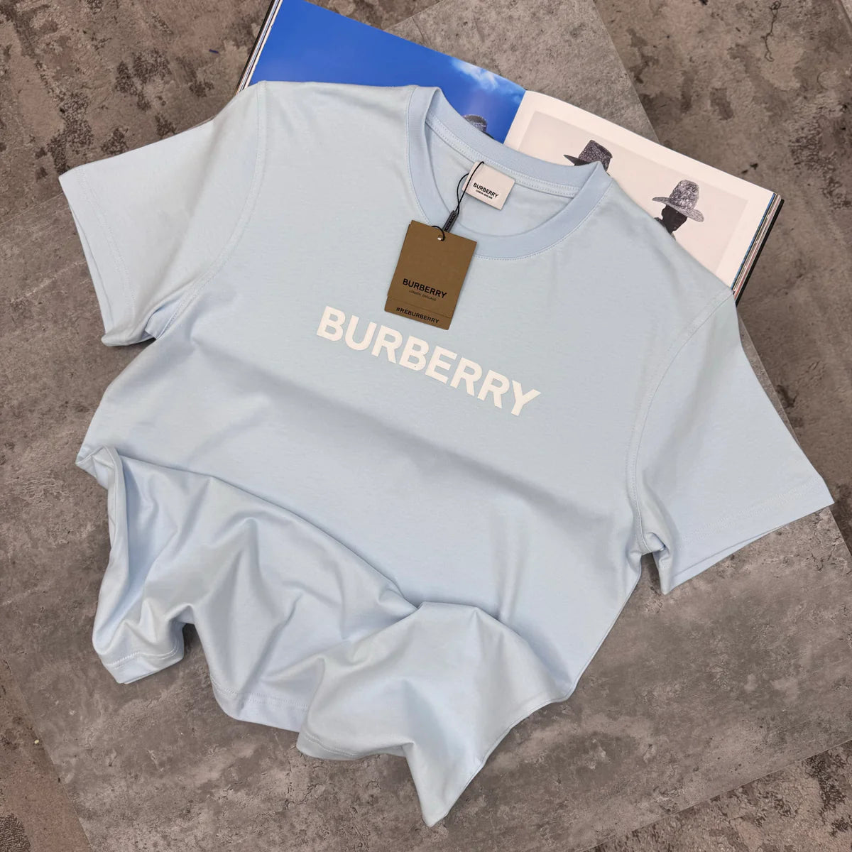 BURB - T-SHIRT - SKY BLUE