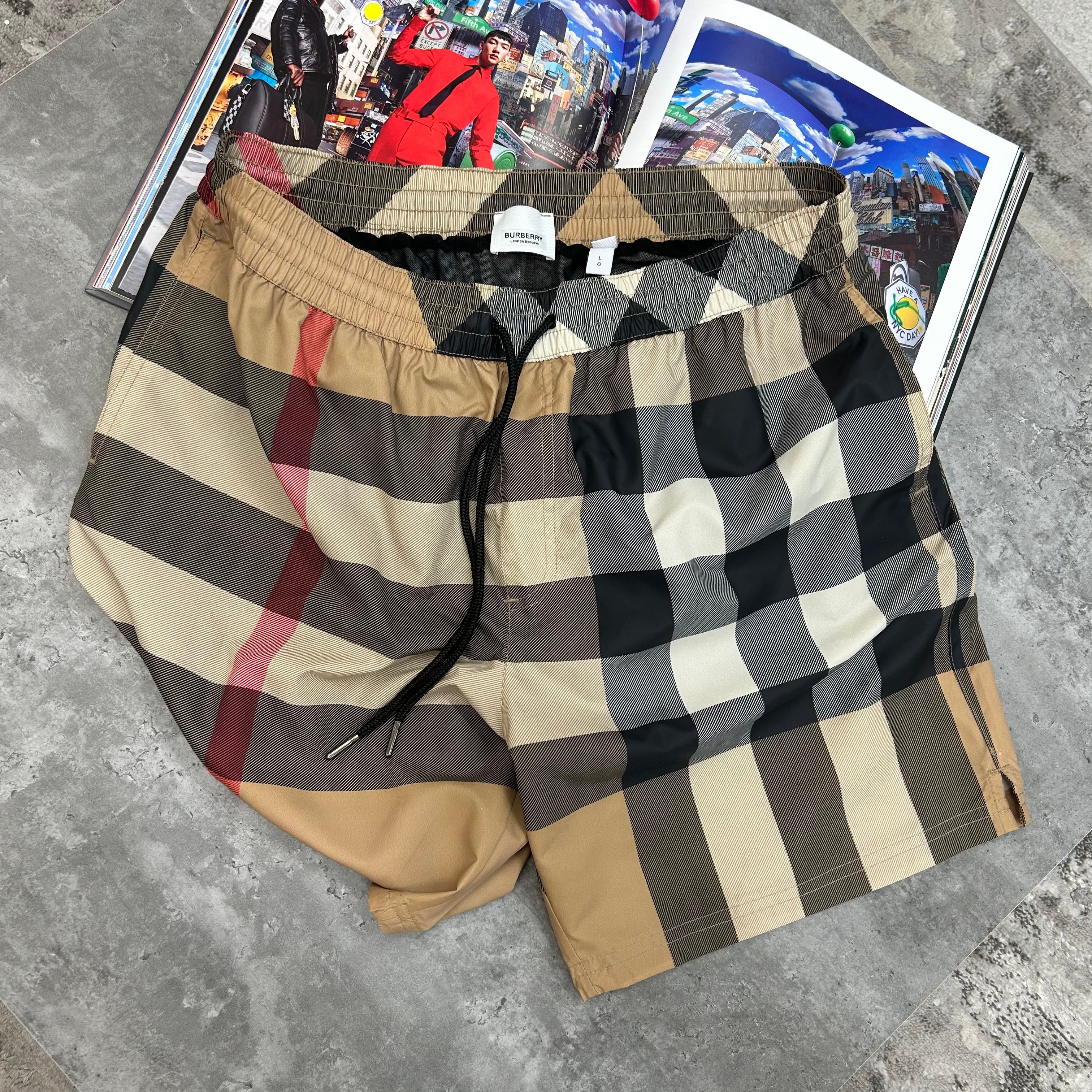 BURBERRY CLASSIC PRINT SWIMS