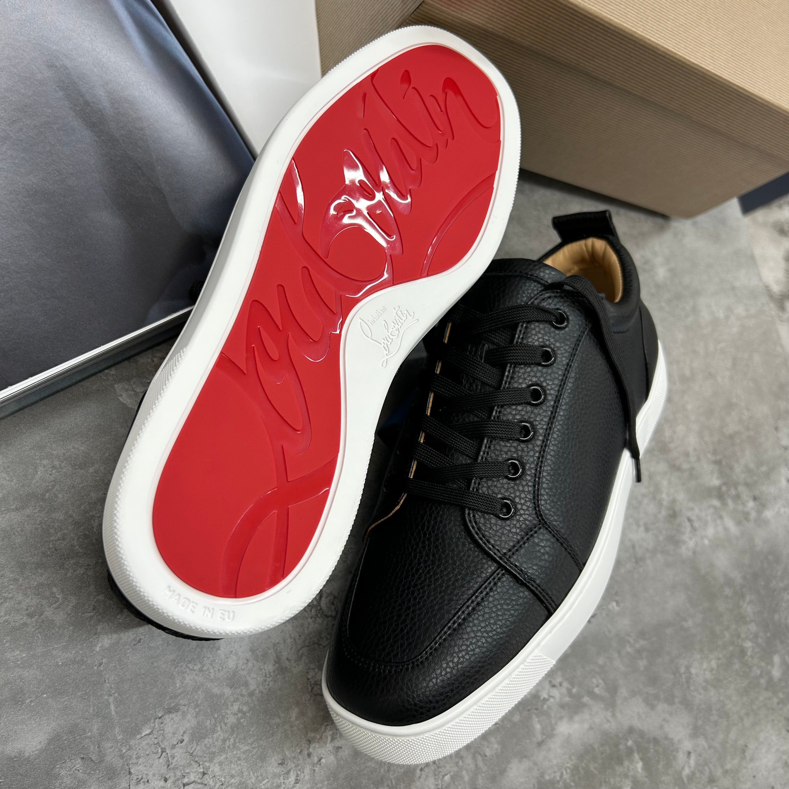 CL - TRAINER - BLACK (PRE-ORDER)